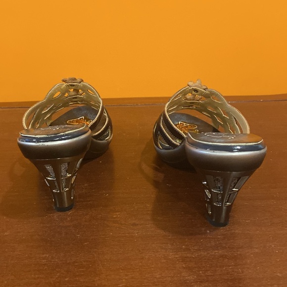 Infinity Leather High Heels Mules/Slippers - Picture 2 of 5